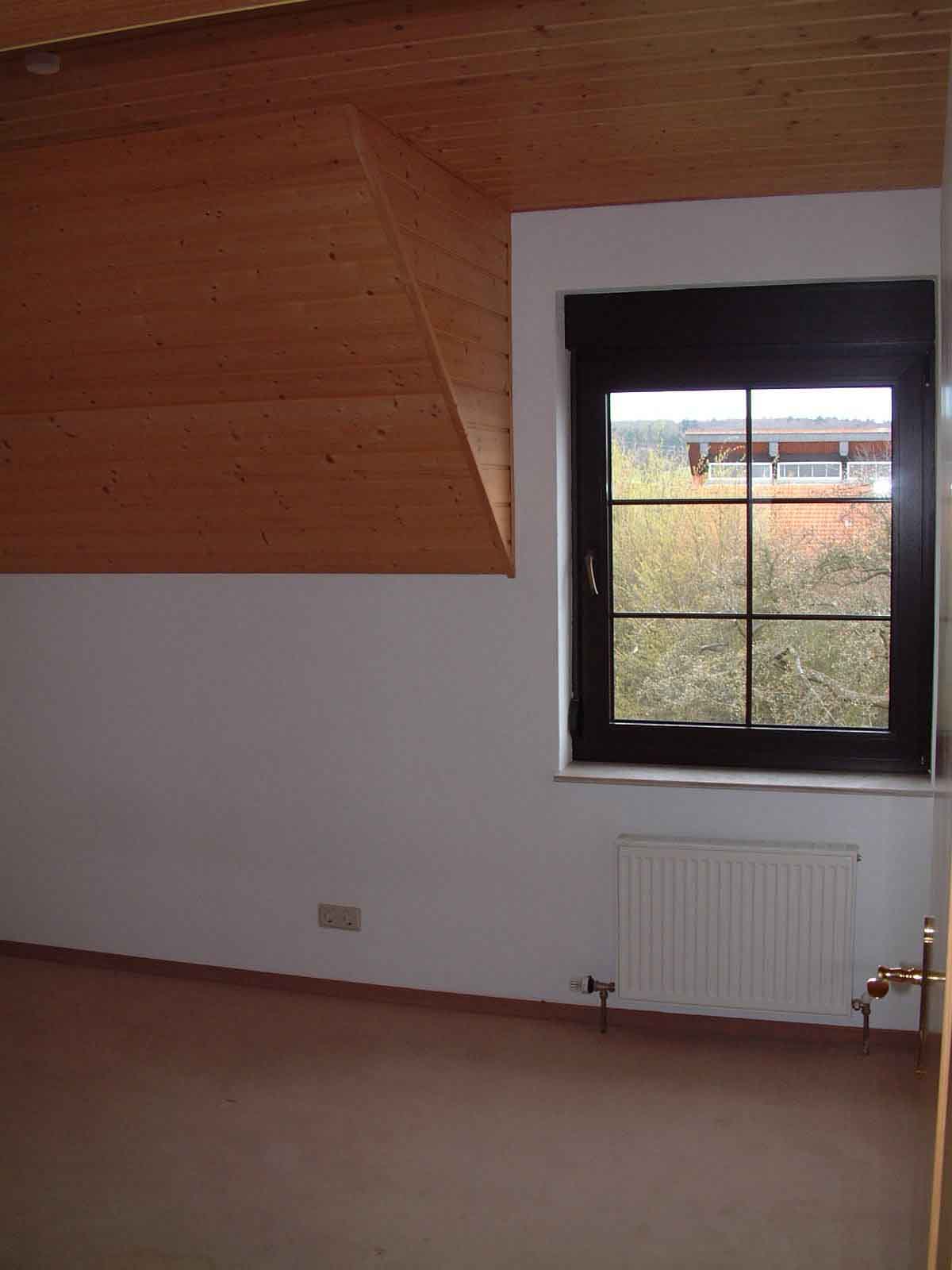 Kinderzimmer mit TV und  ISDN